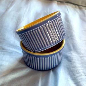 Cute tiny ceramic dishes